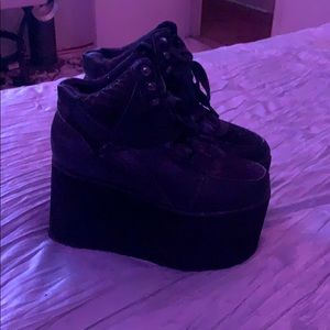 YRU platform sneakers